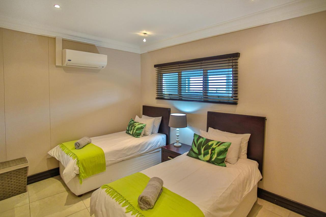 504 Ballito Manor View-Luxury Home On The Main Beach Exterior foto